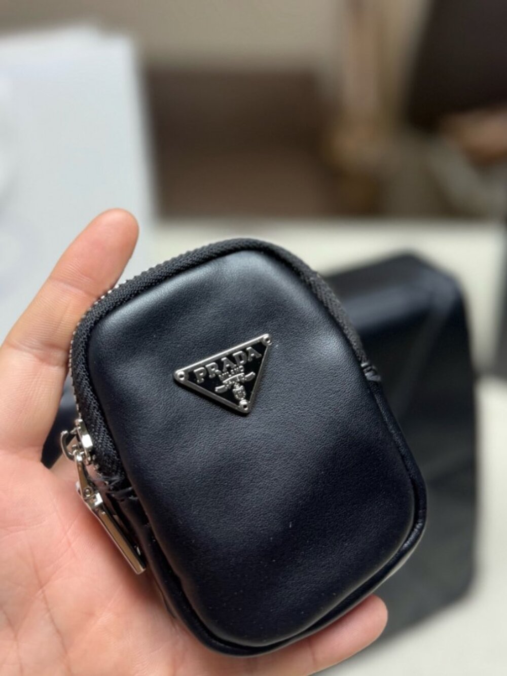 Prada Bag - Picture 6 of 8